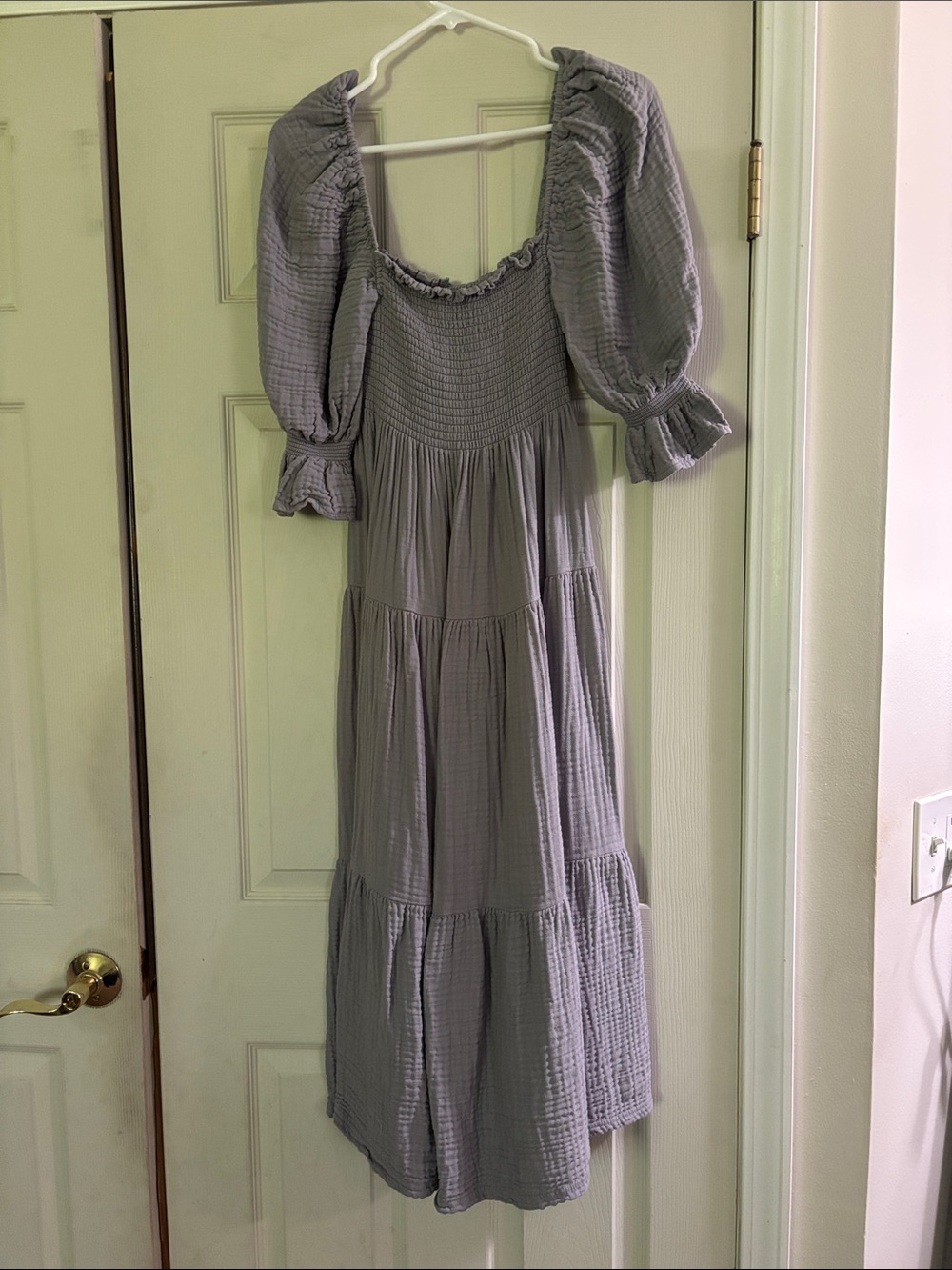 Nothing fits but- Smocked Puff Sleeve Maxi Dress in Light Gray